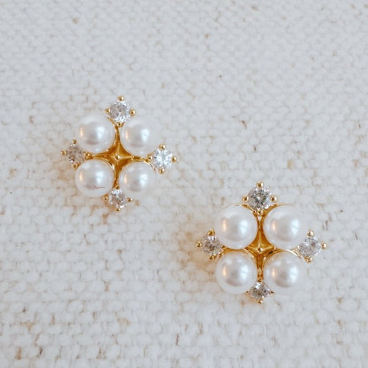 Pearl Earrings - Composure Boutique